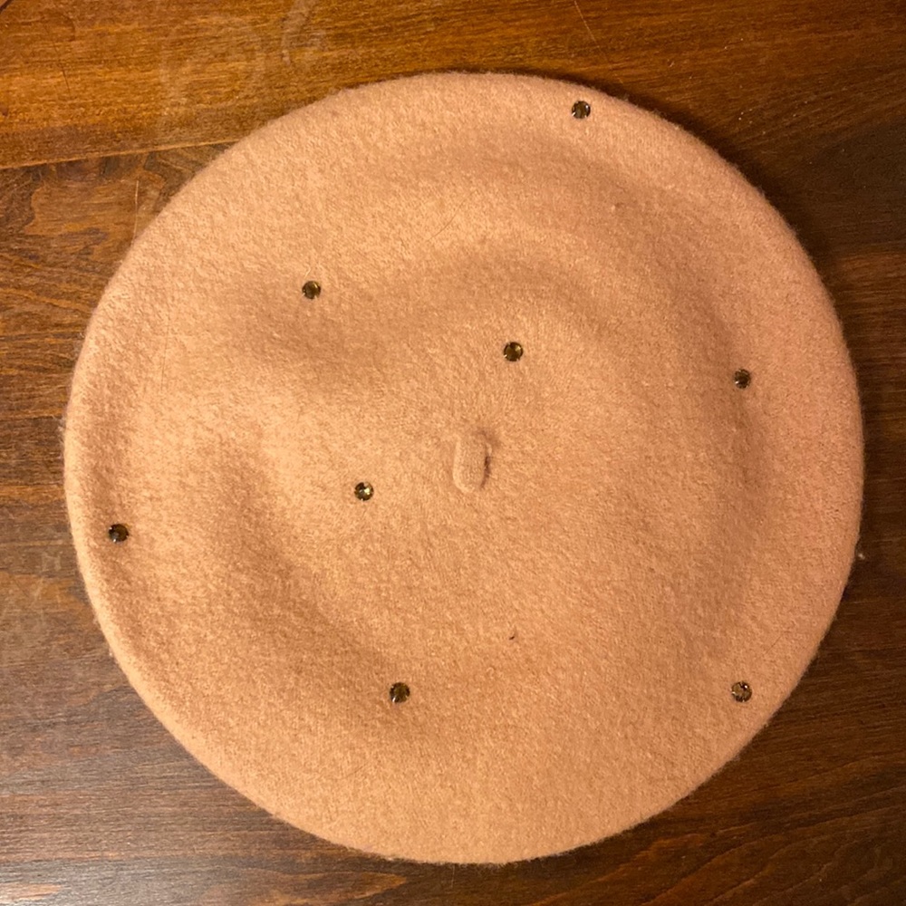 Anthropologie Gem Beret